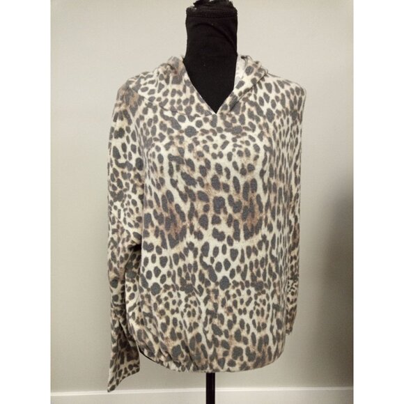 NWT Aqua Women's Cheetah Print Over-Sized Hoodie Size Small - Picture 1 of 7